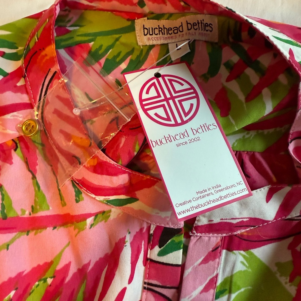 NWT Buckhead Betties Flamingo Shirt size L - Picture 10 of 11